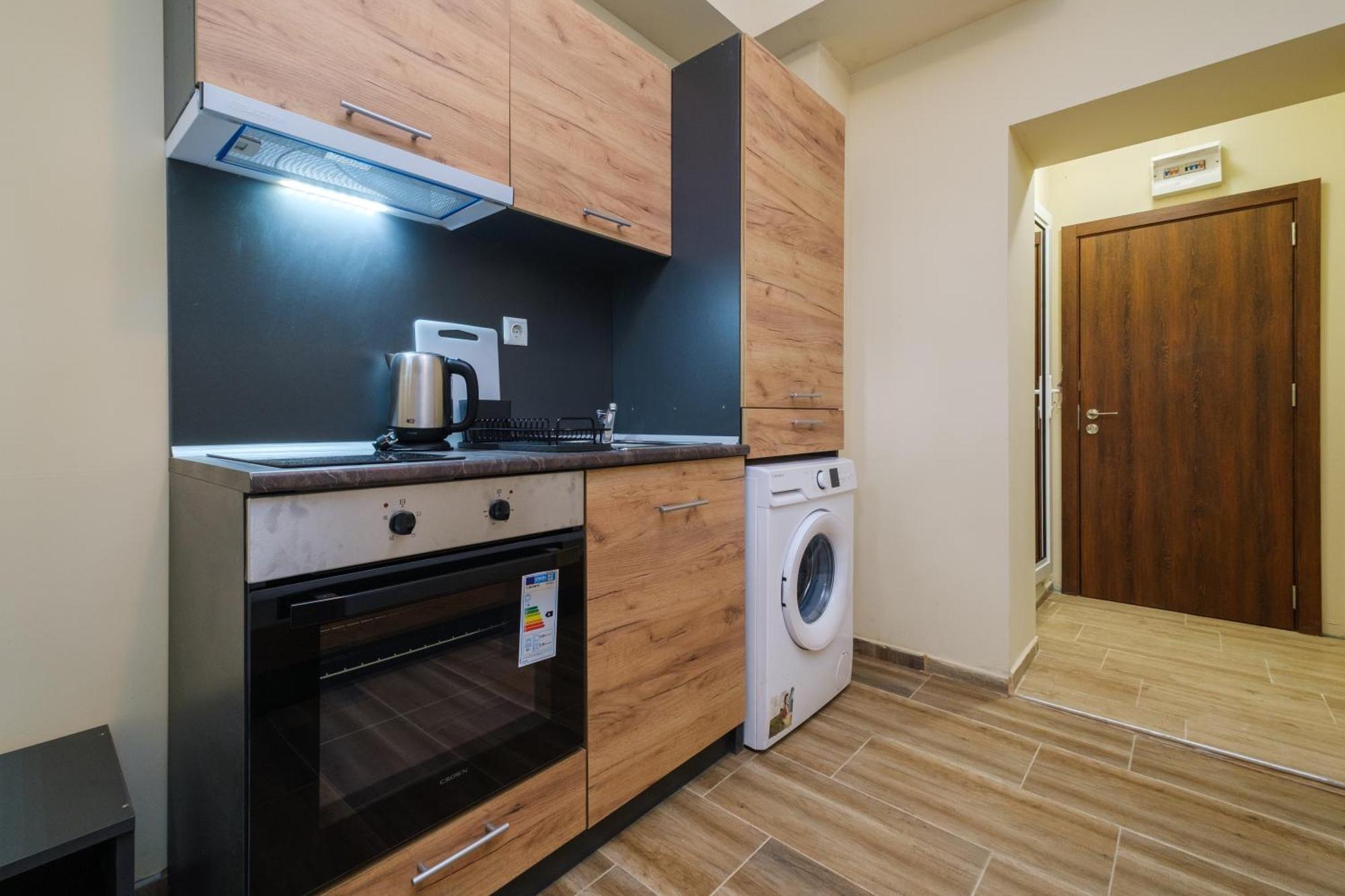 Trendy Studios - Free Parking In Veliko Turnovo Exterior photo
